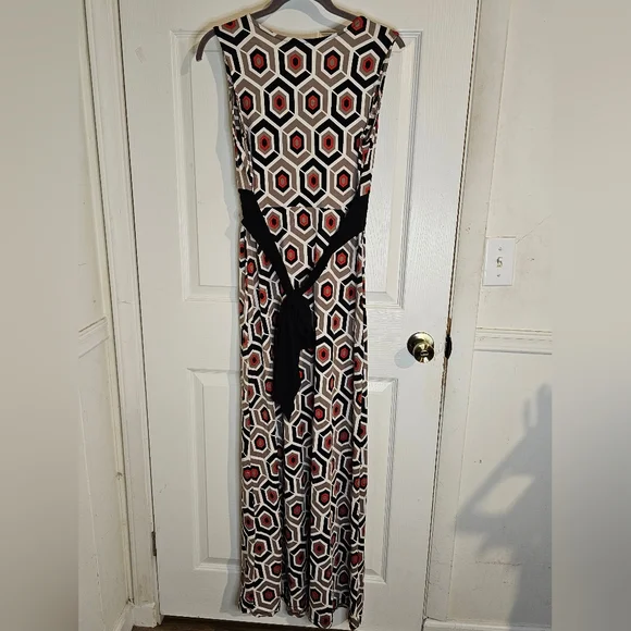 GUC | NEW DIRECTIONS | S - Picture 13 of 16